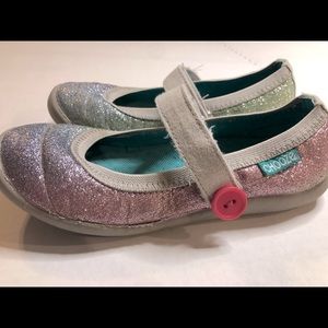 Chooze Girls Mary Jane glitter shoes, size 13
